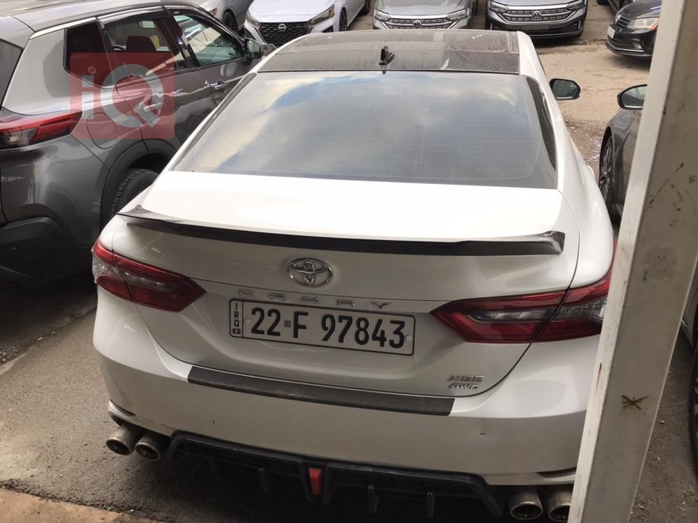 تۆیۆتا کامری